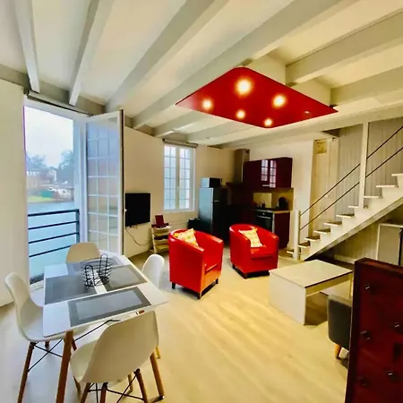 Le Quai 2, Ancien Moulin Au Bord De La Charente - Charme Et Sérénité à Jarnac